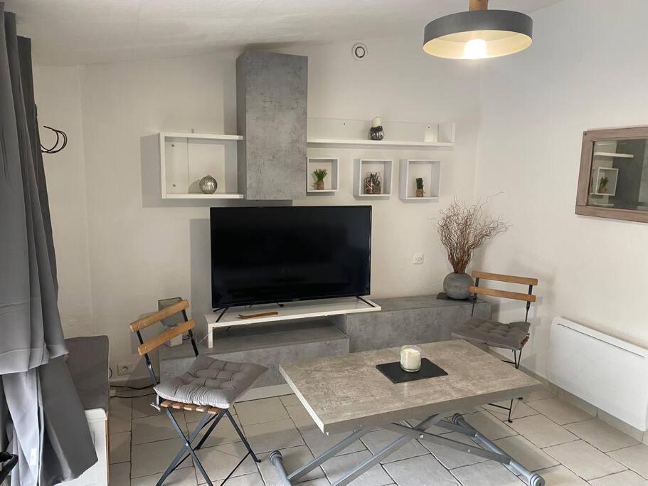 Charmante Maison Avec Piscine Apartment Gourdon (Alpes-Maritimes)
